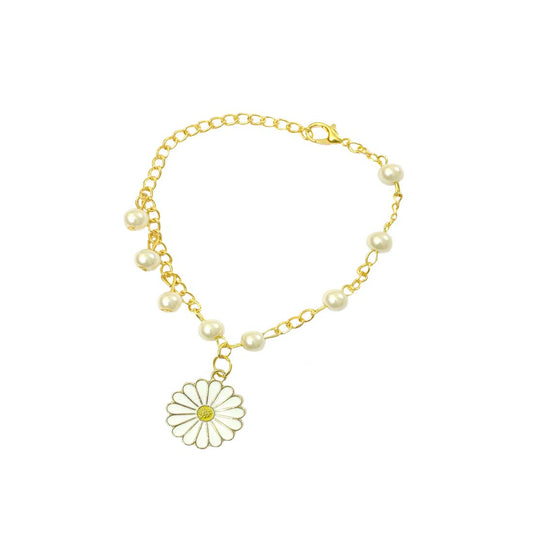 White Daisy Imitation Pearl Charm Bracelet