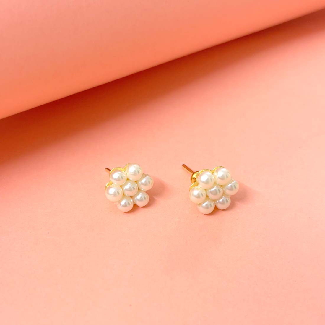 White Pearl Floral Golden Stud Earrings